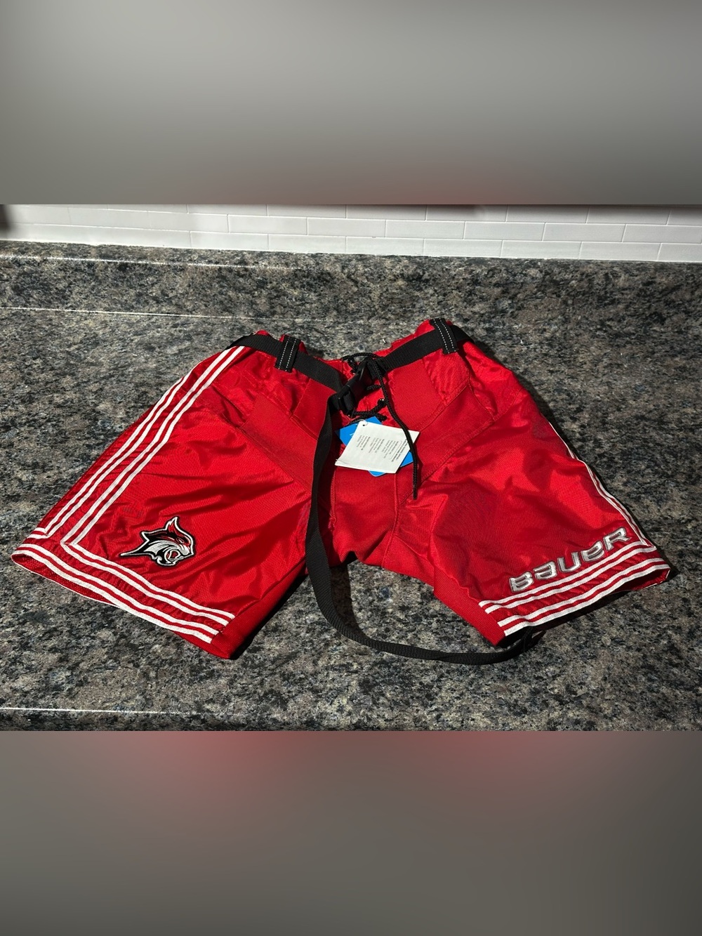 Women’s Bauer Red Boys Girls Adjustable Hockey Shorts Custom Team Logo NWT Jr M